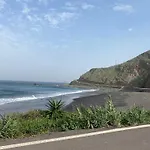 Casa Amarilla De Playa Benijo בית נופש