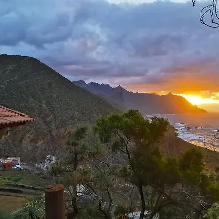 Casa Amarilla De Playa Benijo Holiday home *