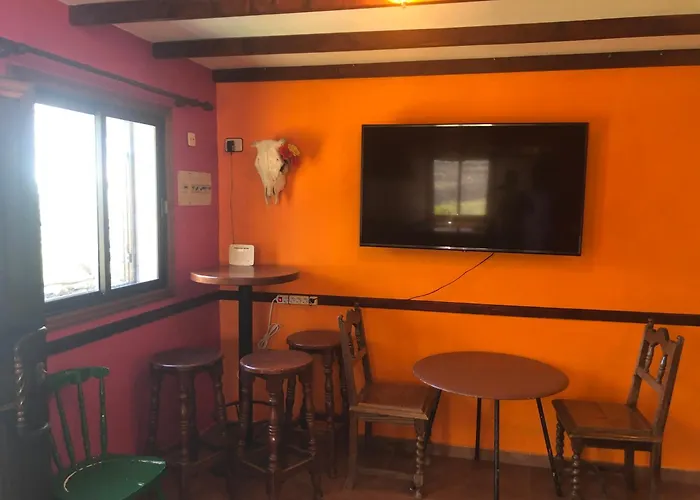 Casa Amarilla De Playa Benijo * Almaciga