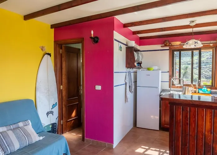 Casa Amarilla De Playa Benijo